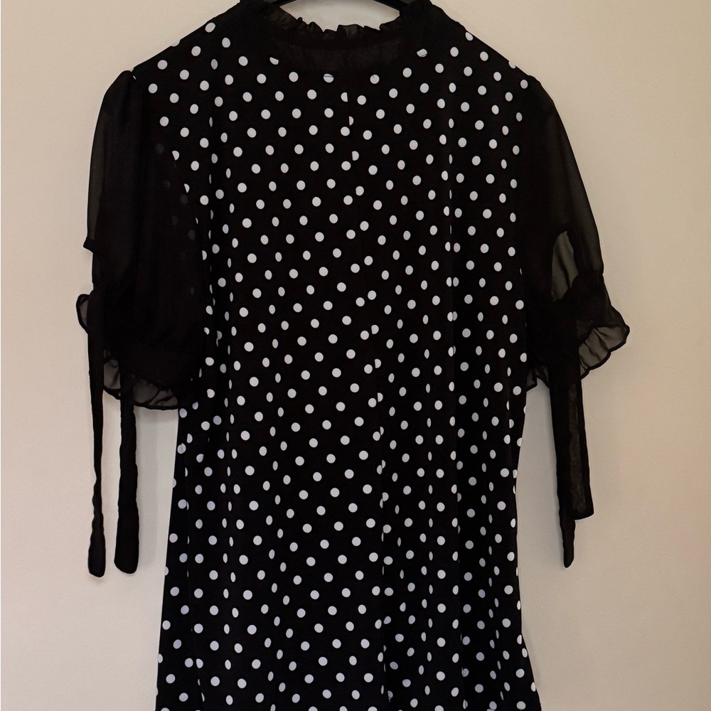 🔥SALE Elegant Black and White Polka Dot Blouse - Picture 3 of 5